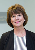 Lisa E Headshot 2022 Lisa E Headshot 2022